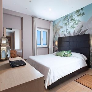 Camera standard con letto king size